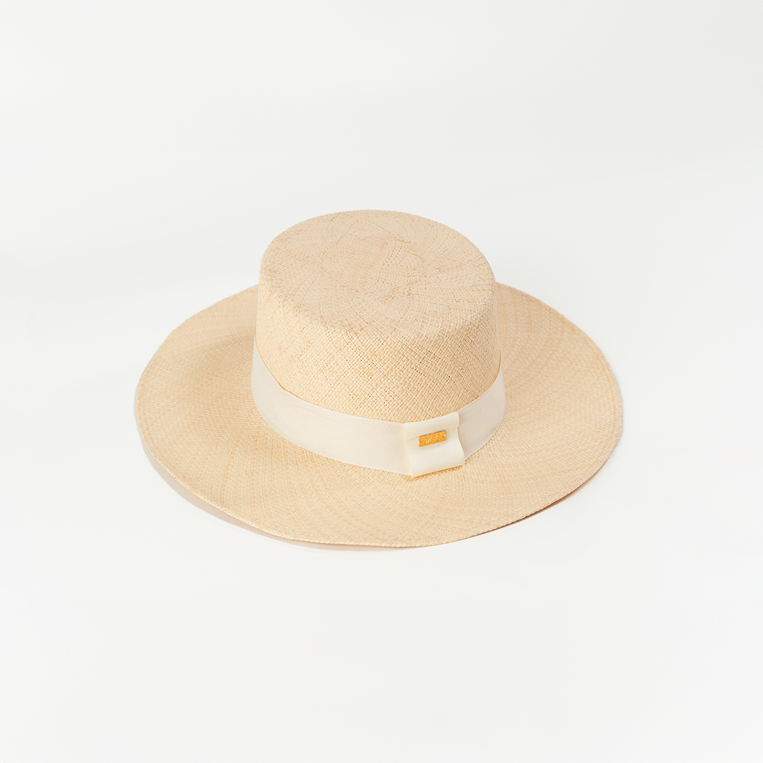 Sombrero Natural con Cinta Off-White